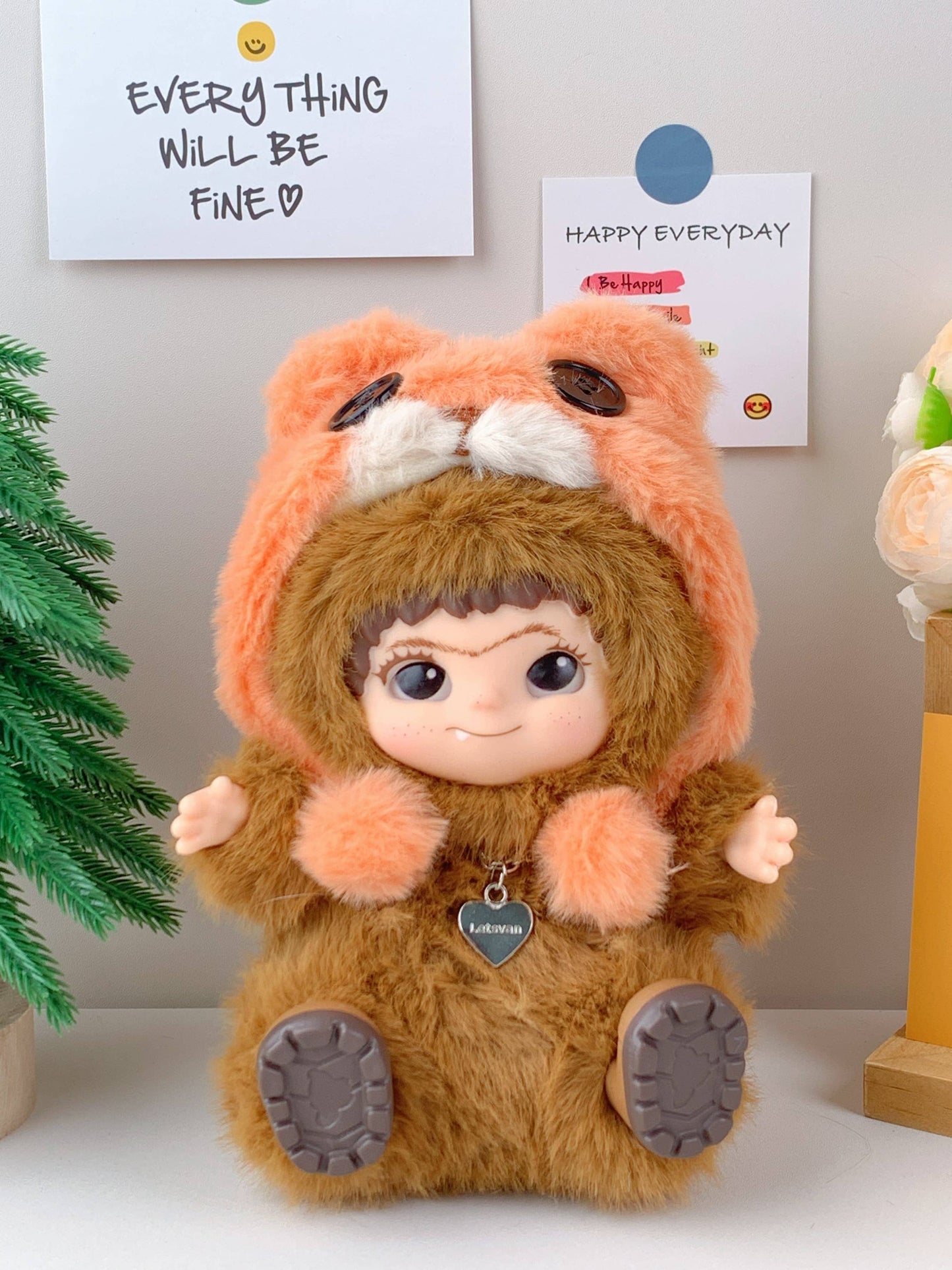 Wakuku dolls – One-of-a-Kind Art Toy: Mix colors