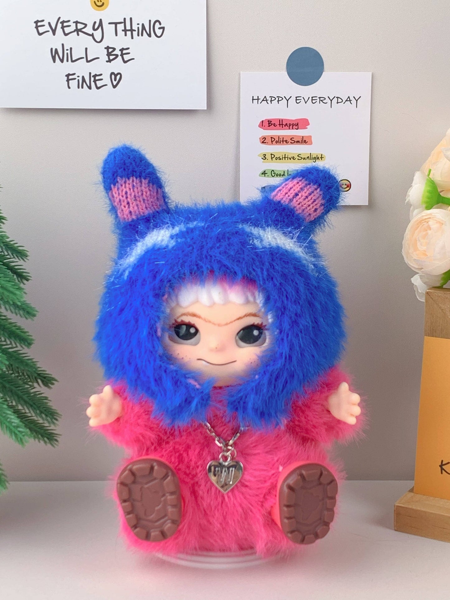 Wakuku dolls – One-of-a-Kind Art Toy: Mix colors